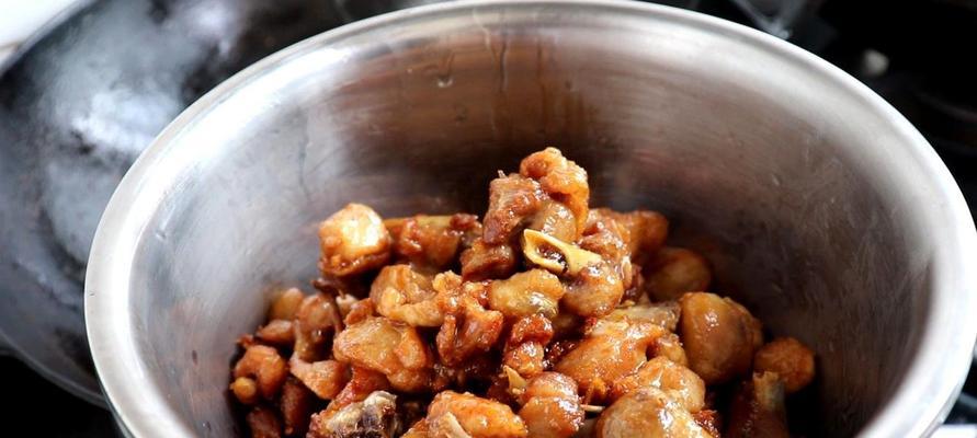 辣子鸡的制作秘诀（传授你做辣子鸡的技巧）