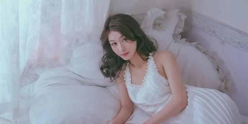 与女孩子聊天找话题的技巧（轻松自如地与女孩子打开话匣子的秘诀）