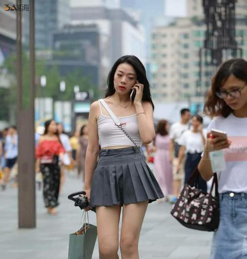 街拍摄影的技巧与方法（掌握精彩街拍的关键——光影利用）