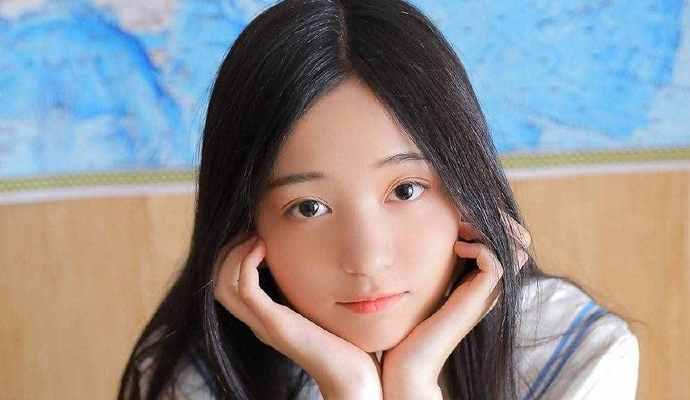 追女孩子聊天技巧（从轻松的聊天到深入的交流）