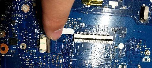 r428笔记本出厂预装什么系统？如何查看笔记本出厂系统？