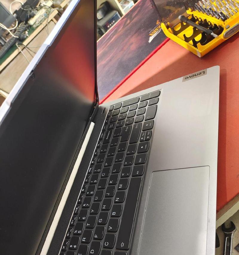 联想笔记本屏轴更换方法是什么？需要哪些工具？