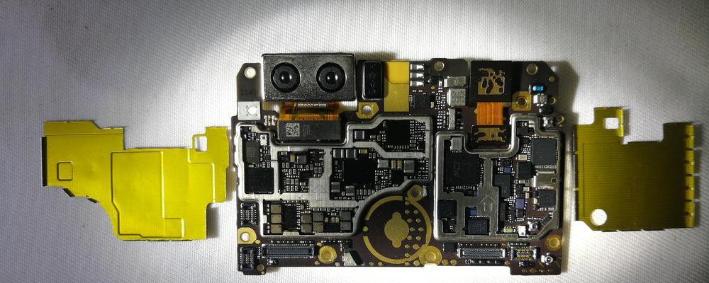 荣耀三代耳机壳拆卸方法是什么？拆卸时应注意什么？