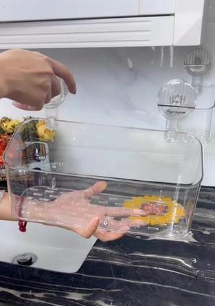吸盘收纳充电器的正确使用方法是什么？
