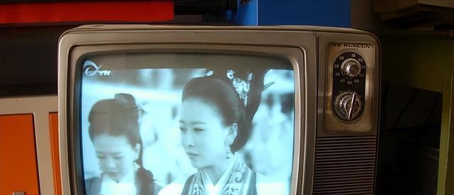 美礼嘉电视盒子如何实现投屏功能？操作步骤是怎样的？