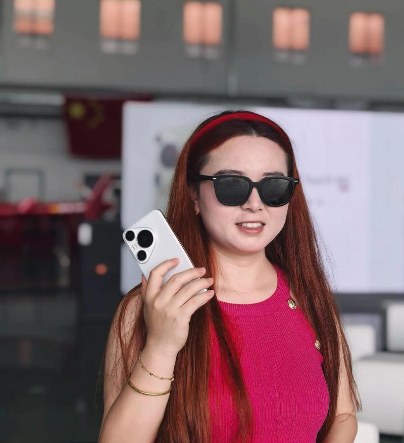 抱抱智能眼镜使用方法是什么？常见问题有哪些？