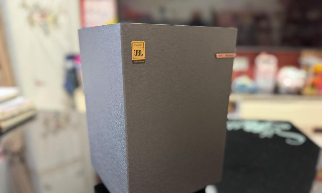 接车机的低音炮叫什么？如何选择适合的低音炮？