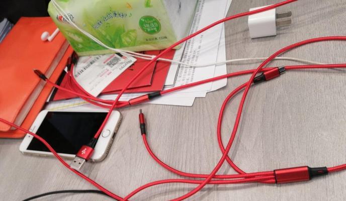 三合一数据线选购时应注意哪些方面？哪种类型最适合我？