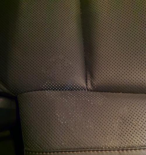 显示屏透气孔的作用是什么？