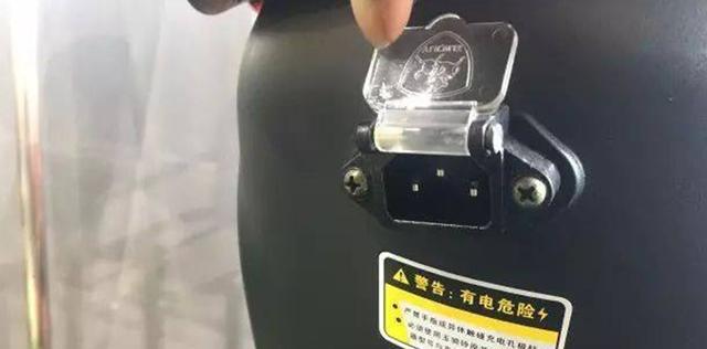 电瓶车护杠连接板拆卸步骤？拆卸时应注意哪些安全事项？
