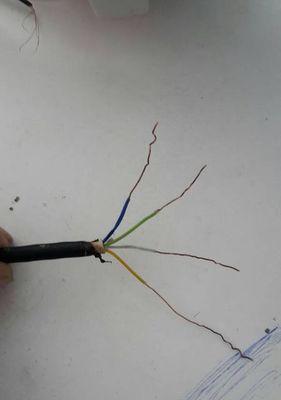 数据线颜色接线方法是什么？红灰白黄线分别代表什么？